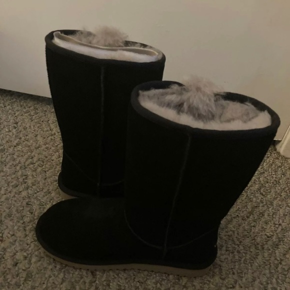 Koolaburra by Ugg Boots with Bows 🎀 and Fur - Picture 11 of 12